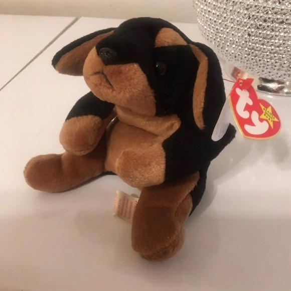 🆕 Ty Beanie Babies Doby the Doberman Pinscher 1996, RARE With Errors, NWT - Picture 1 of 7